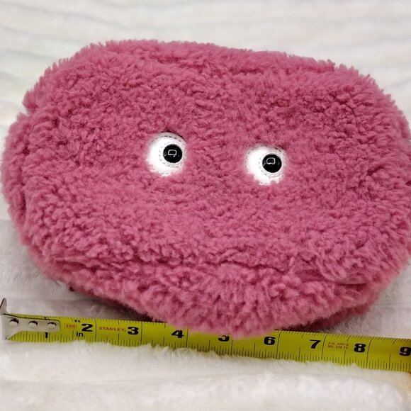 Skinnydip London Millie Small Camera Crossbody Bag – Pink Faux Fur - Picture 7 of 8